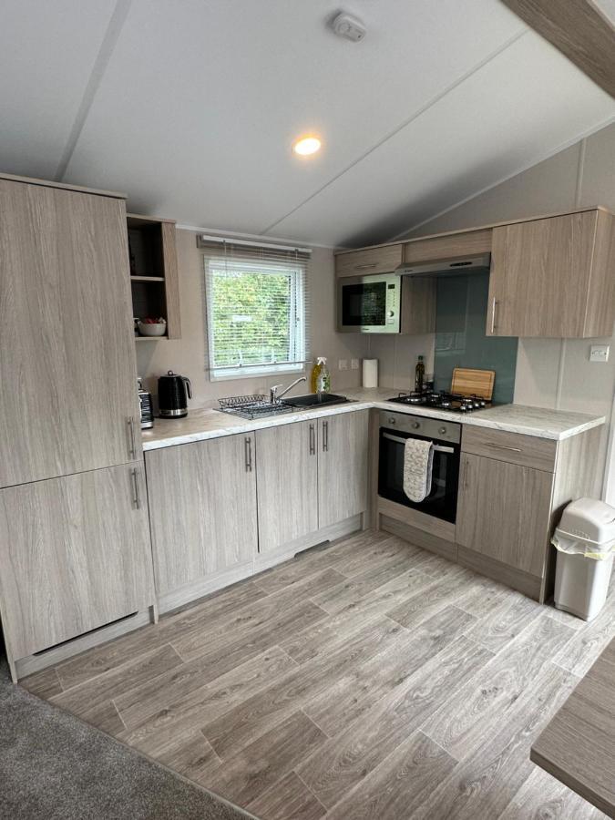 Bishy Barnabee, Waxham, Nr Sea Palling, Dog Friendly, Private Path To The *