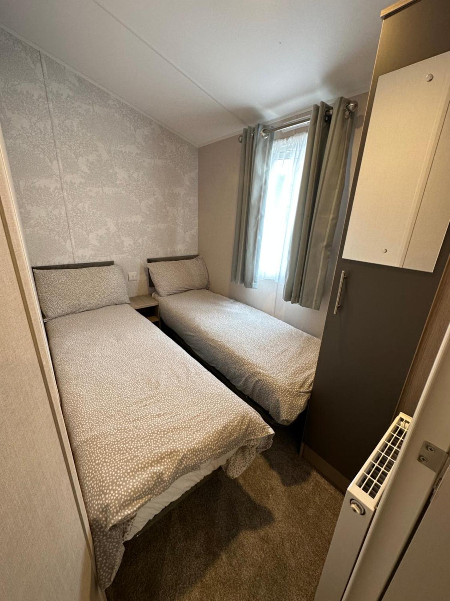Casa de Férias Bishy Barnabee, Waxham, Nr Sea Palling, Dog Friendly, Private Path To The Norwich